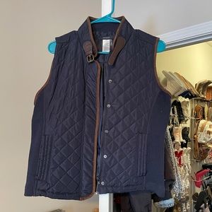 Joompy quilted blue vest L